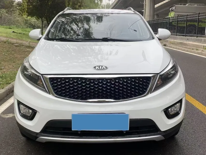 2016 Kia Sportage R 2.0L 165HP L4 6AT,autocango,china used car exporter,china ev exporter,chinese used car exporter,chinese used ev exporter