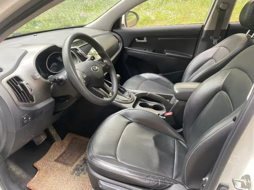 2016 Kia Sportage R 2.0L 165HP L4 6AT,autocango,china used car exporter,china ev exporter,chinese used car exporter,chinese used ev exporter