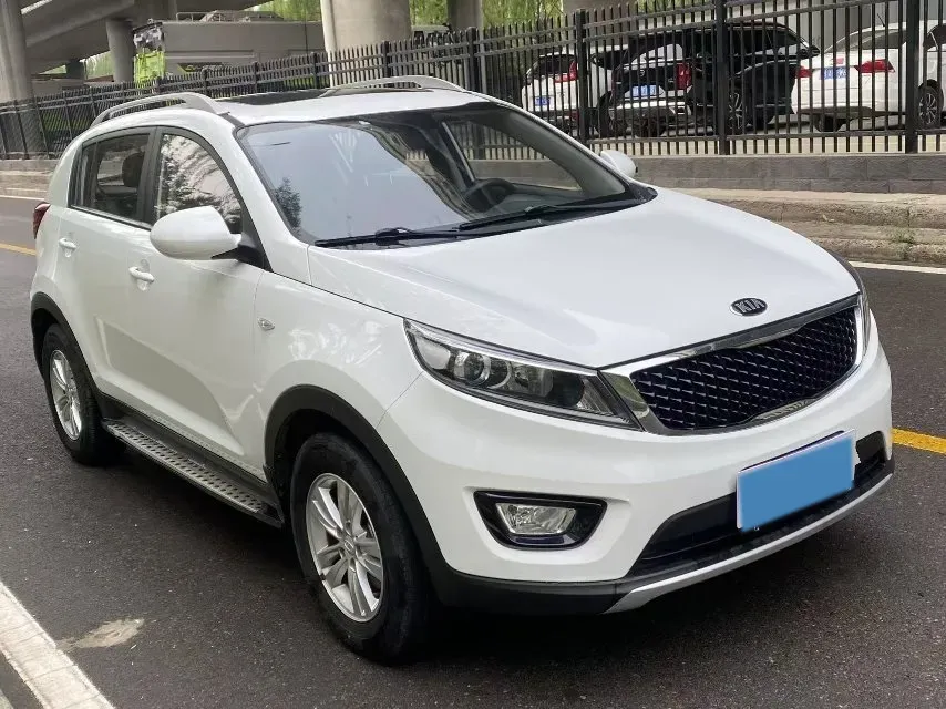 2016 Kia Sportage R 2.0L 165HP L4 6AT,autocango,china used car exporter,china ev exporter,chinese used car exporter,chinese used ev exporter