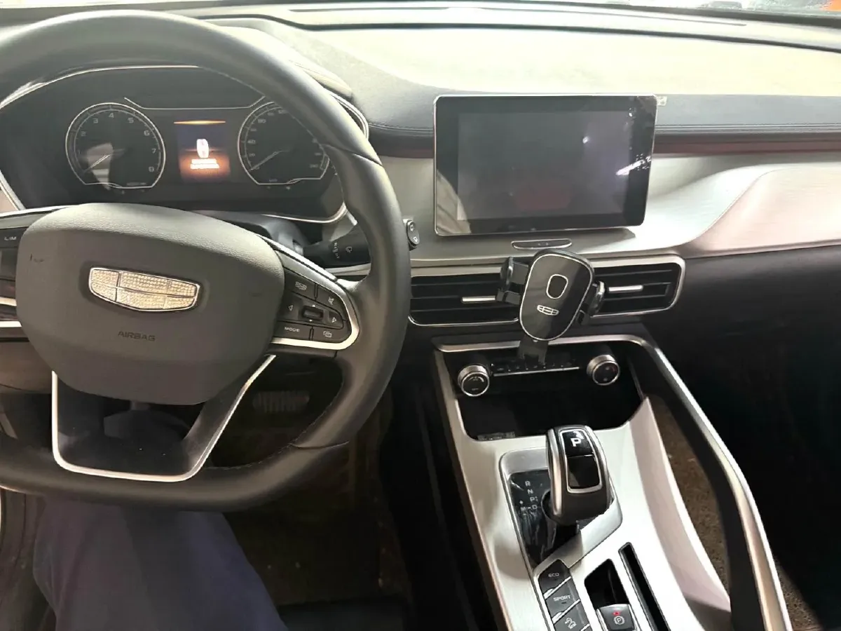 2021 Geely Coolray 1.4T 141HP L4 6DCT,autocango,china used car exporter,china ev exporter,chinese used car exporter,chinese used ev exporter