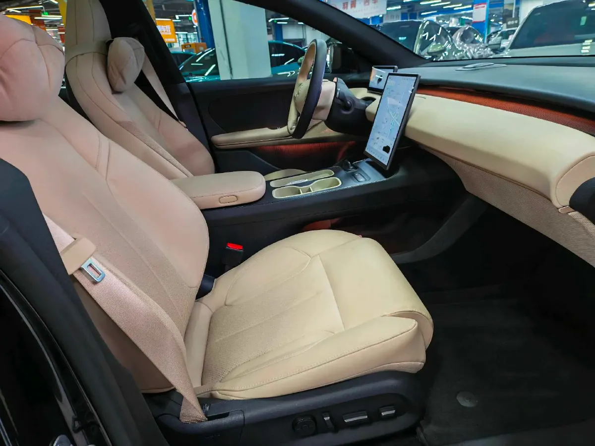 2024 NIO ET5T BEV 75KWH,autocango,china used car exporter,china ev exporter,chinese used car exporter,chinese used ev exporter