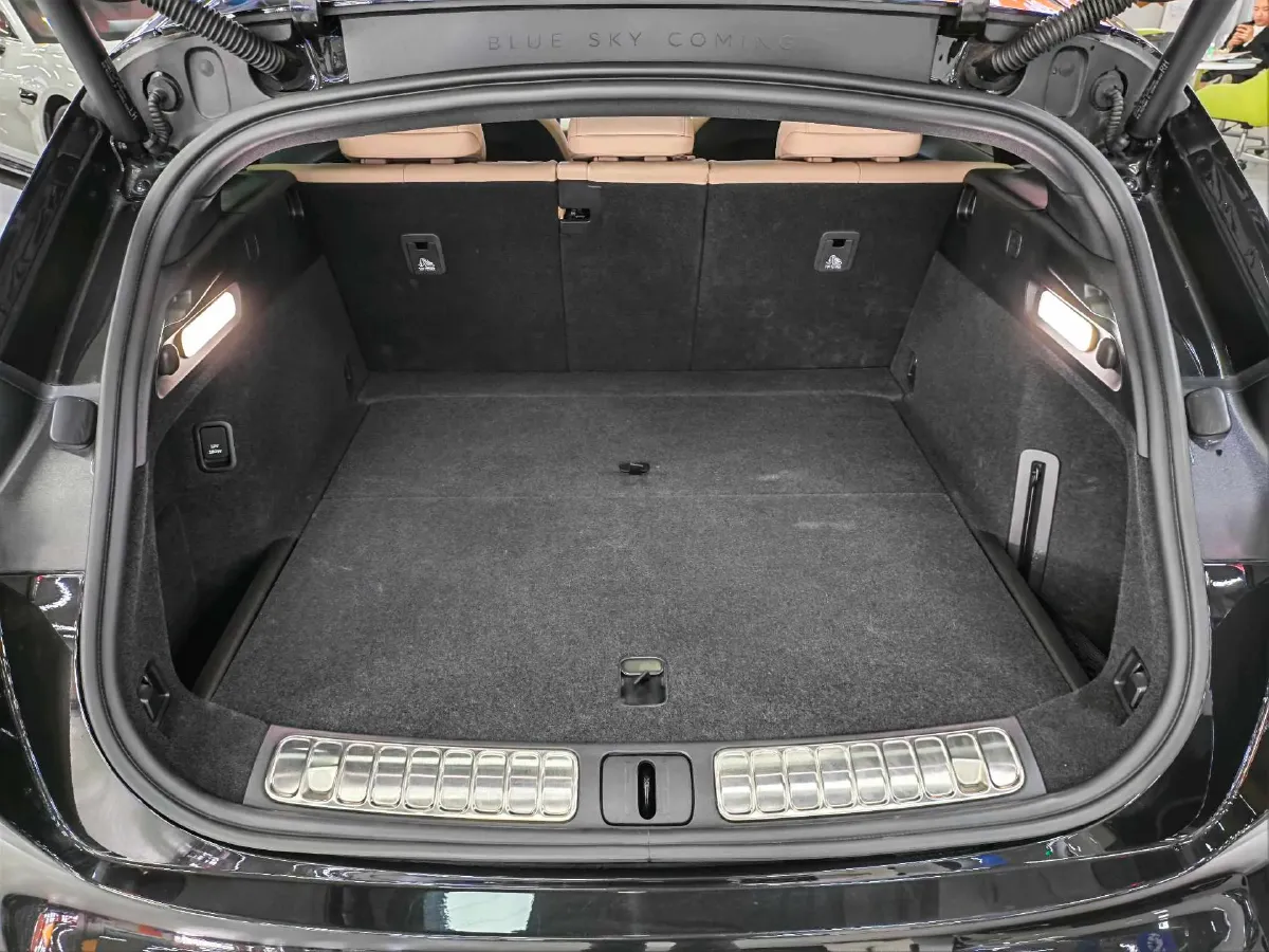 2024 NIO ET5T BEV 75KWH,autocango,china used car exporter,china ev exporter,chinese used car exporter,chinese used ev exporter