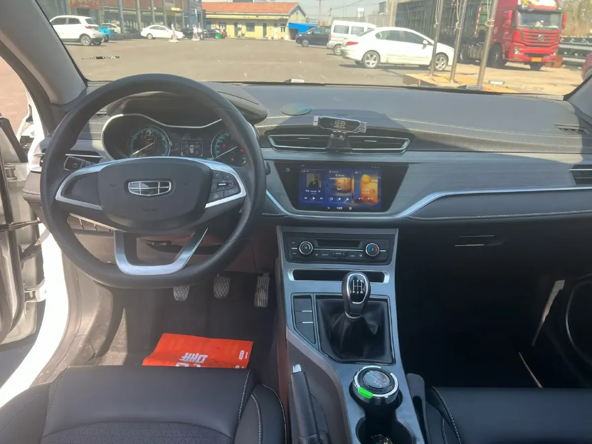 2020 Geely Emgrand 1.5L 109HP L4 5MT,autocango,china used car exporter,china ev exporter,chinese used car exporter,chinese used ev exporter