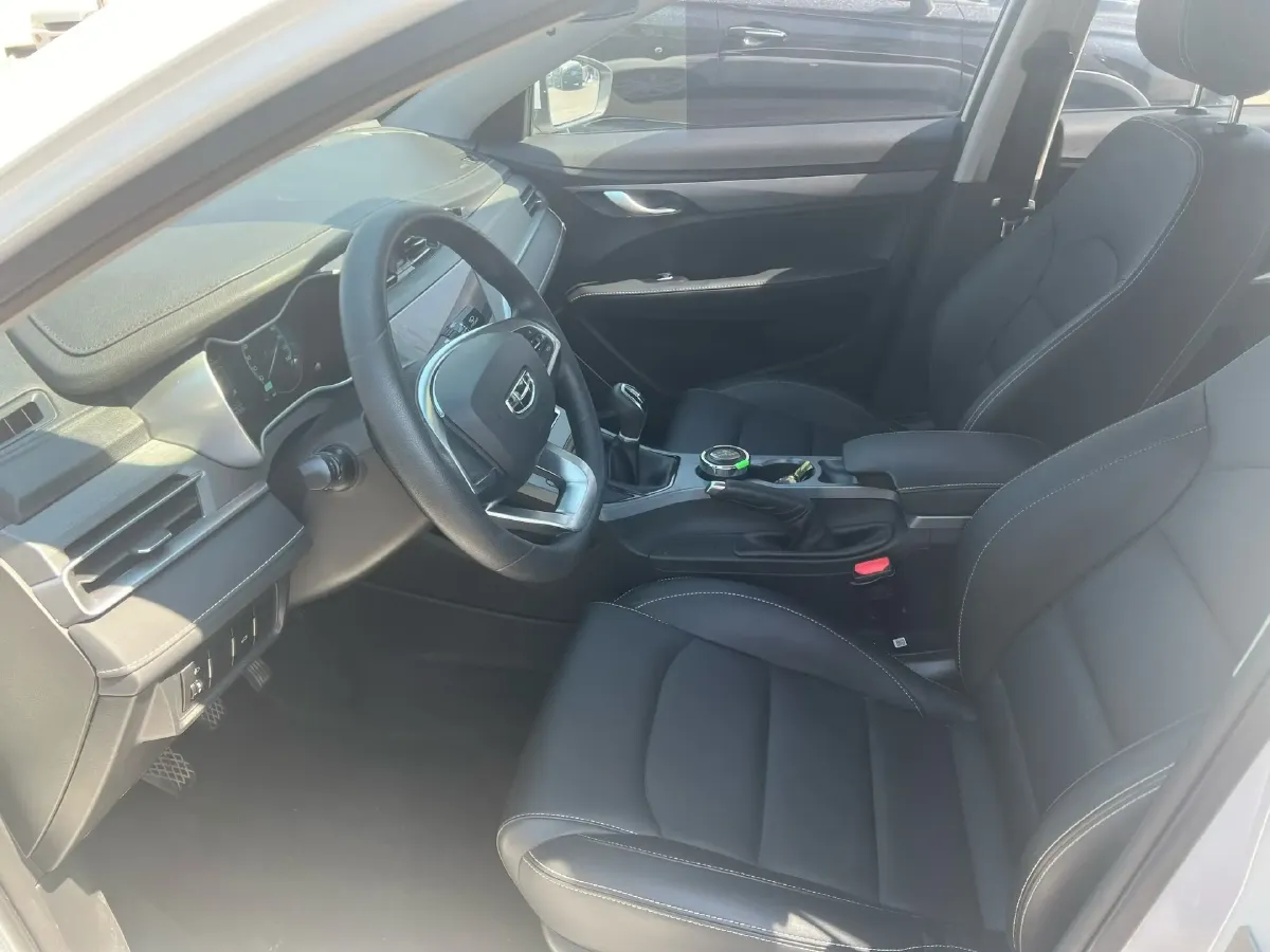 2020 Geely Emgrand 1.5L 109HP L4 5MT,autocango,china used car exporter,china ev exporter,chinese used car exporter,chinese used ev exporter