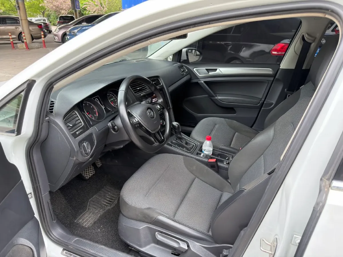 2019 Volkswagen Golf 1.4T 150HP L4 7DCT,autocango,china used car exporter,china ev exporter,chinese used car exporter,chinese used ev exporter