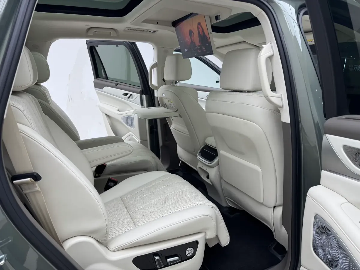 2025 WEY BlueMountain 1.5T 170HP L4 4DHT PHEV 44.5KWH,autocango,china used car exporter,china ev exporter,chinese used car exporter,chinese used ev exporter