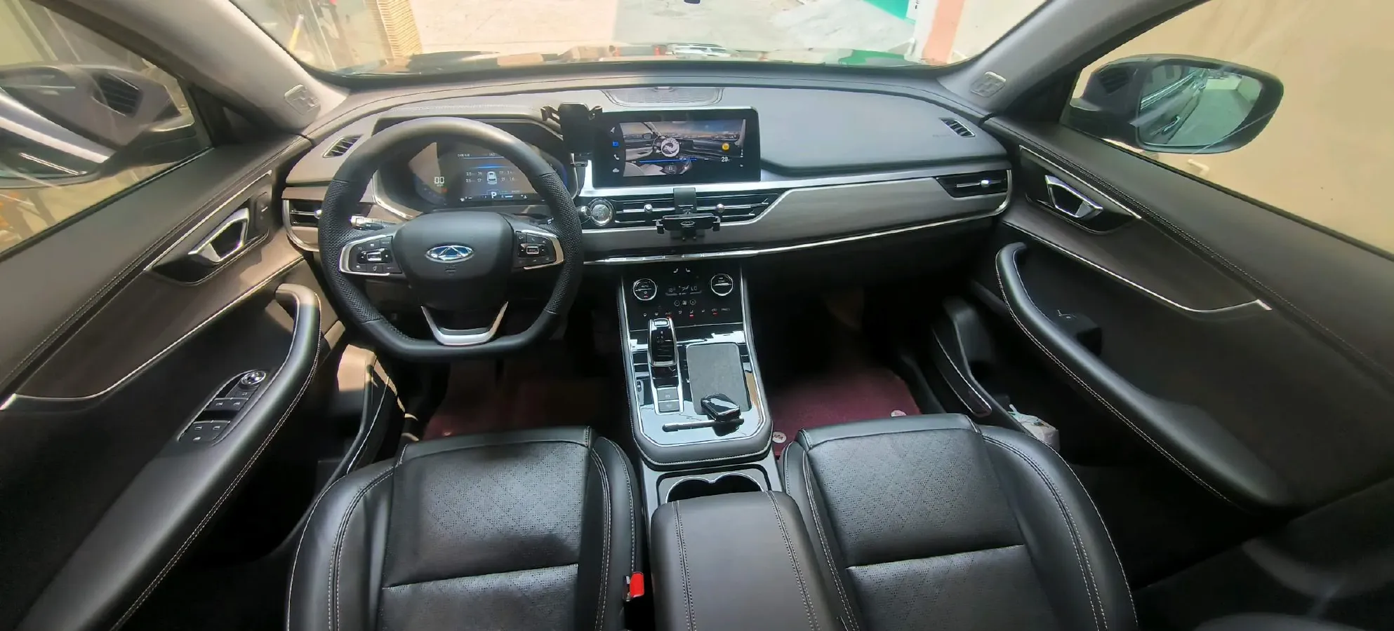 2020 Chery Tiggo 8 1.6T 197HP L4 7DCT,autocango,china used car exporter,china ev exporter,chinese used car exporter,chinese used ev exporter