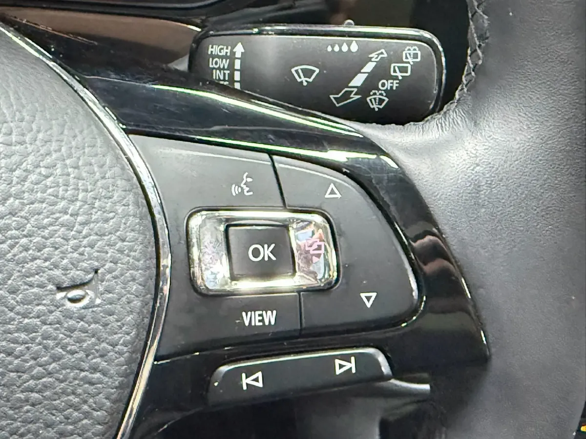 2022 Volkswagen Tharu 1.4T 150HP L4 7DCT,autocango,china used car exporter,china ev exporter,chinese used car exporter,chinese used ev exporter