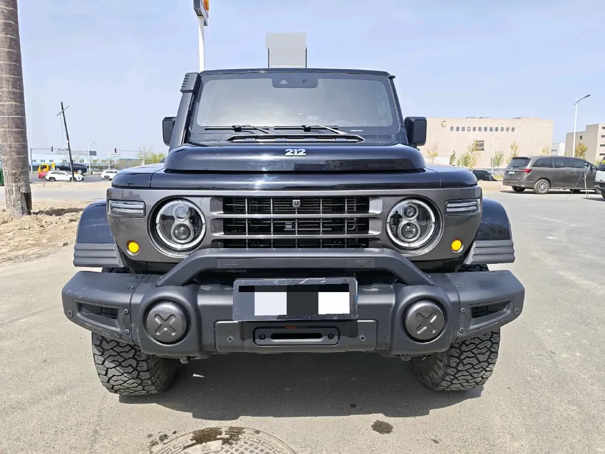 2025 212 212 T01 2.0T 252HP L4 8AT,autocango,china used car exporter,china ev exporter,chinese used car exporter,chinese used ev exporter