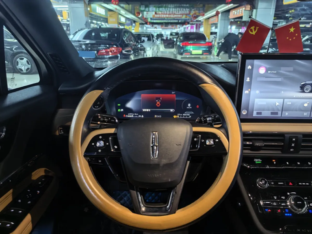 2022 Lincoln Corsair 2.0T 245HP L4 8AT,autocango,china used car exporter,china ev exporter,chinese used car exporter,chinese used ev exporter