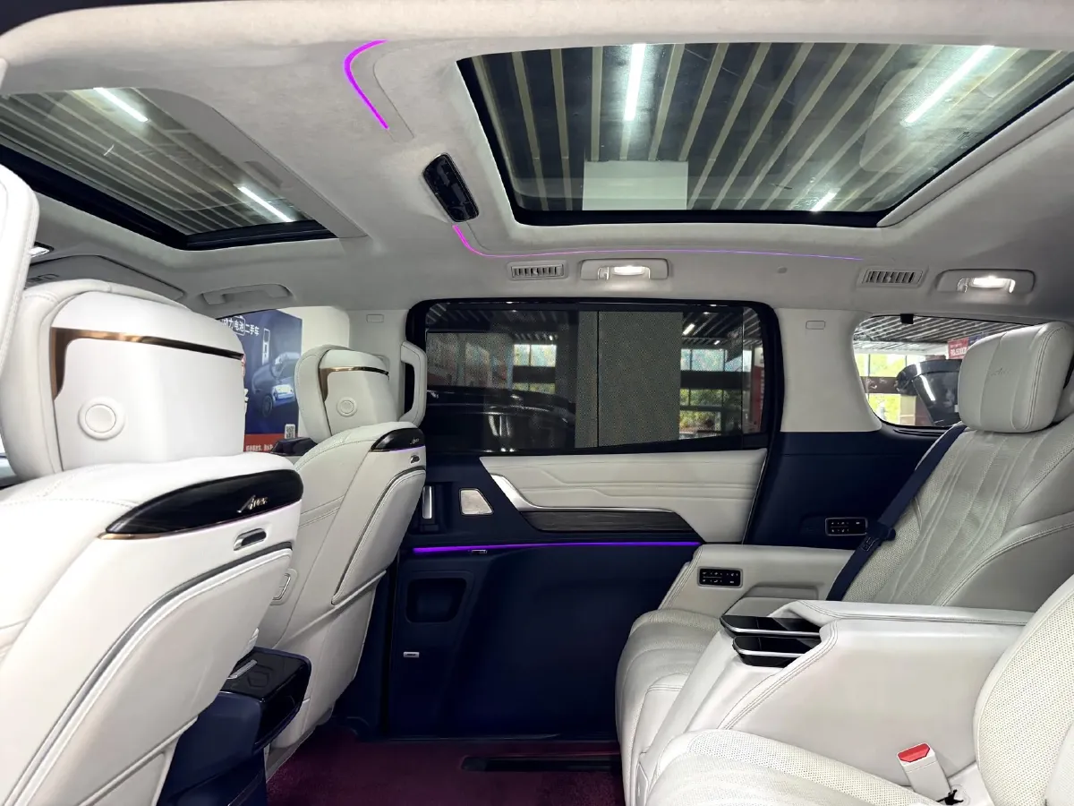 2023 Buick Century 2.0T 237HP L4 9AT,autocango,china used car exporter,china ev exporter,chinese used car exporter,chinese used ev exporter