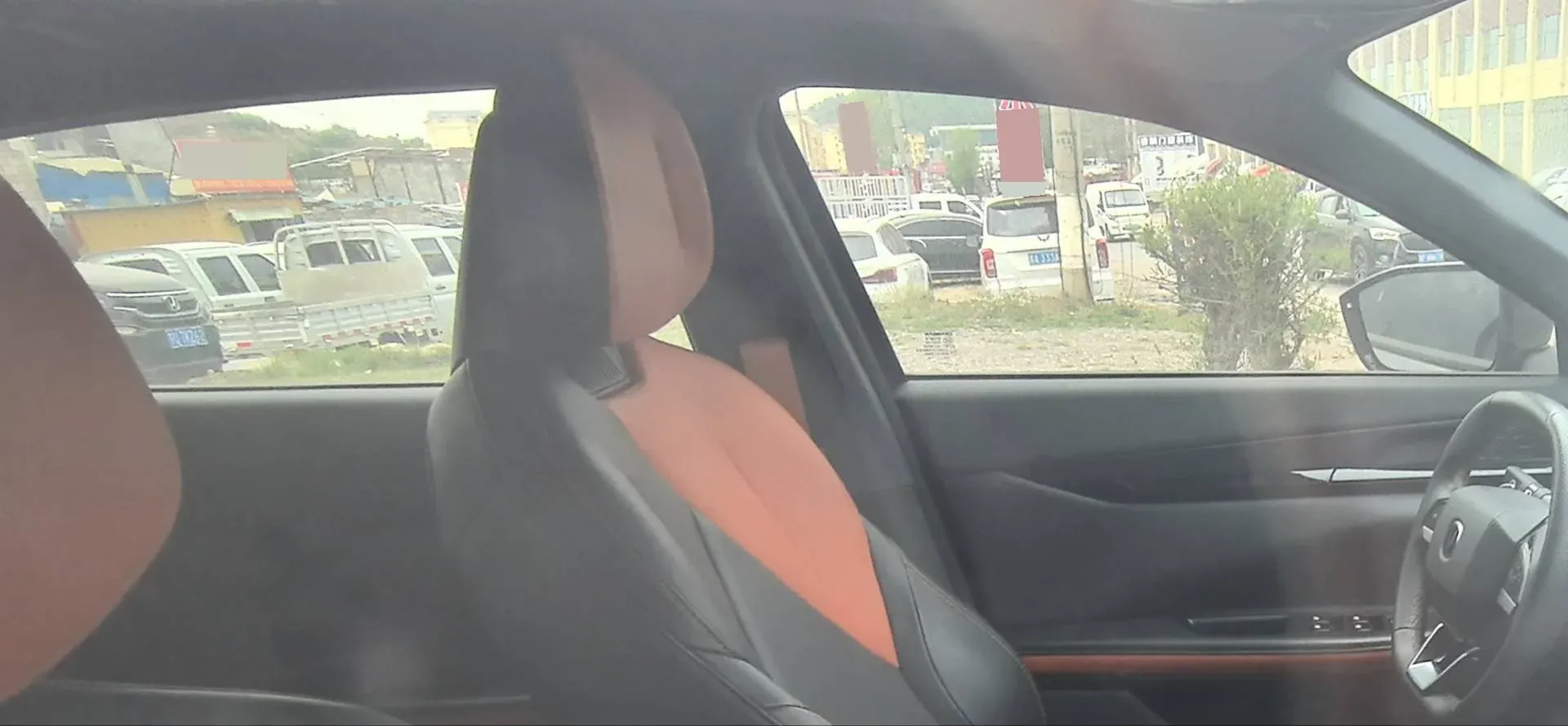 2022 ChangAn UNI-V 1.5T 188HP L4 7DCT,autocango,china used car exporter,china ev exporter,chinese used car exporter,chinese used ev exporter