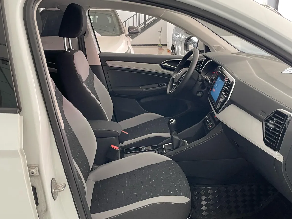 2024 Jetta VS5 1.4T 150HP L4 5MT,autocango,china used car exporter,china ev exporter,chinese used car exporter,chinese used ev exporter