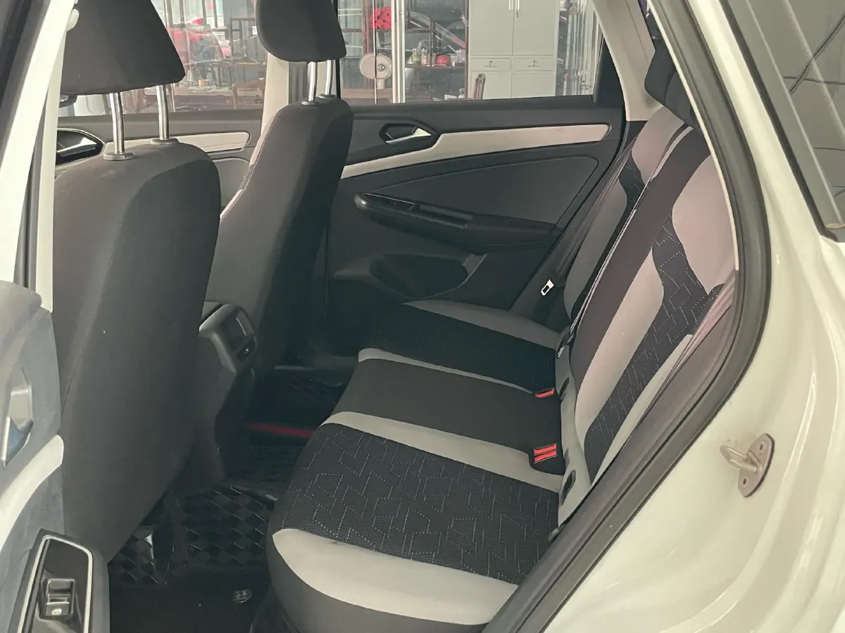 2024 Jetta VS5 1.4T 150HP L4 5MT,autocango,china used car exporter,china ev exporter,chinese used car exporter,chinese used ev exporter