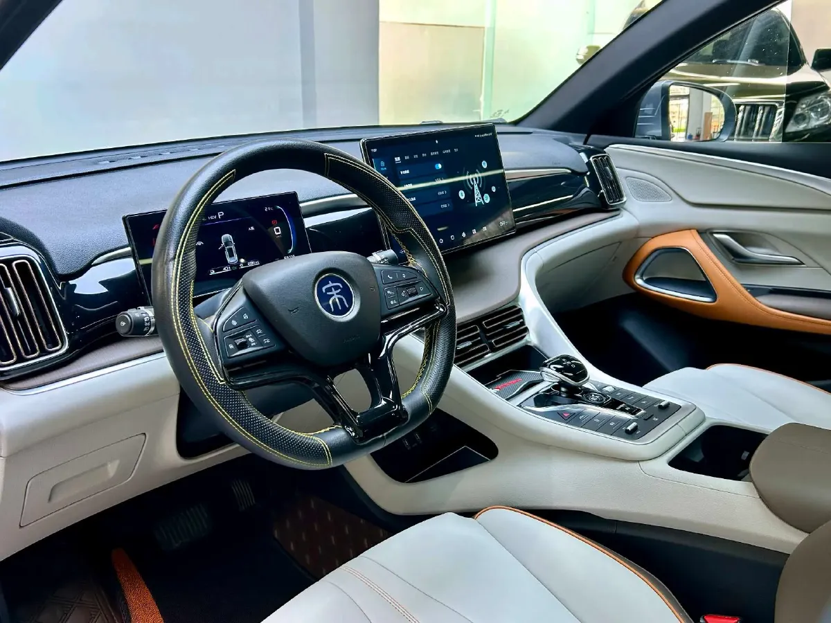 2022 Ruichi Auto EC35 BEV 82HP BEV 36.288KWH,autocango,china used car exporter,china ev exporter,chinese used car exporter,chinese used ev exporter