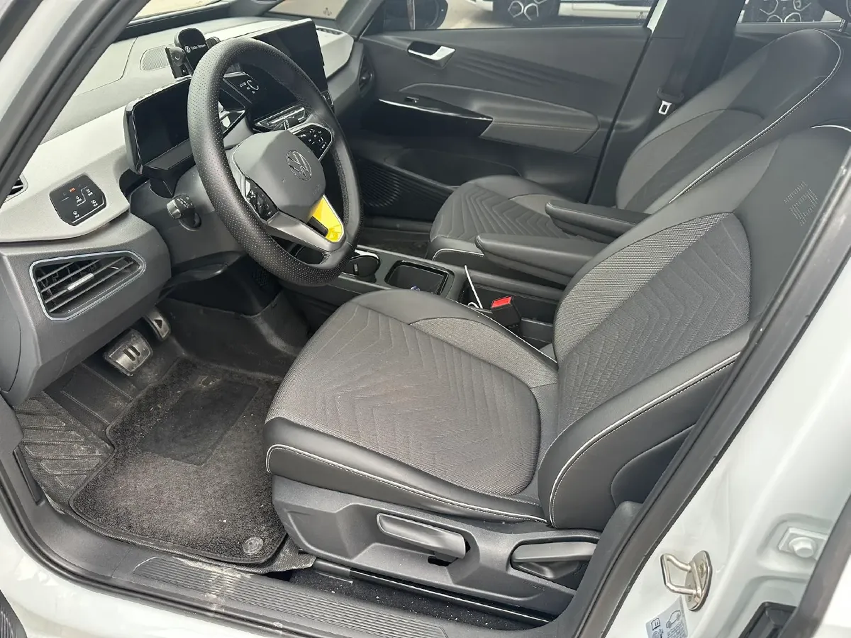 2023 Volkswagen ID.3 BEV 52.8KWH,autocango,china used car exporter,china ev exporter,chinese used car exporter,chinese used ev exporter