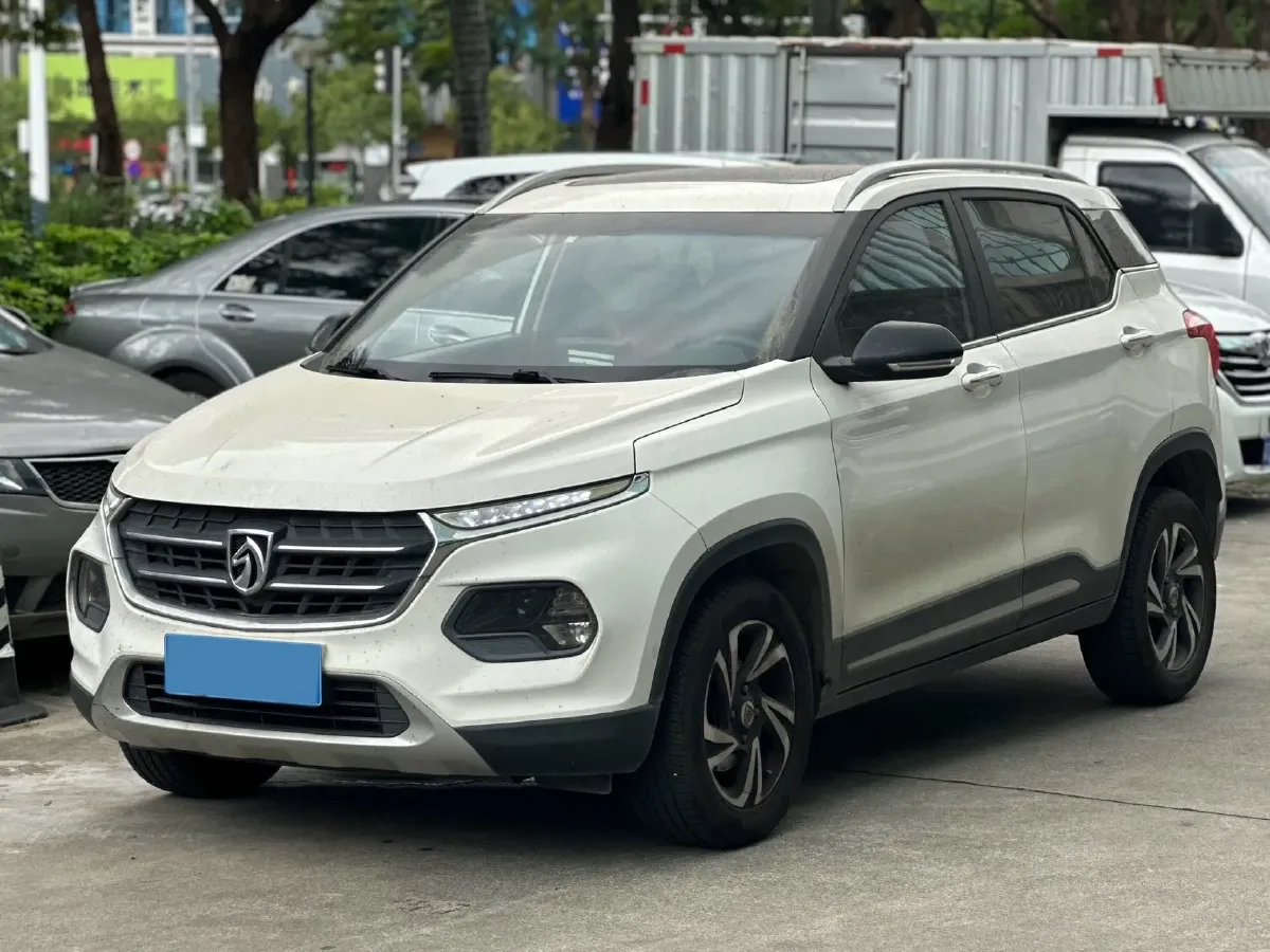 2017 BaoJun 510 1.5L 112HP L4 6MT,autocango,china used car exporter,china ev exporter,chinese used car exporter,chinese used ev exporter