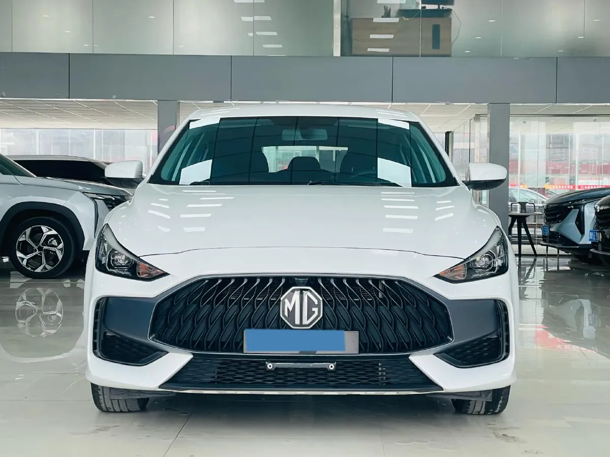 2023 MG 5 1.5L 129HP L4 5MT,autocango,china used car exporter,china ev exporter,chinese used car exporter,chinese used ev exporter
