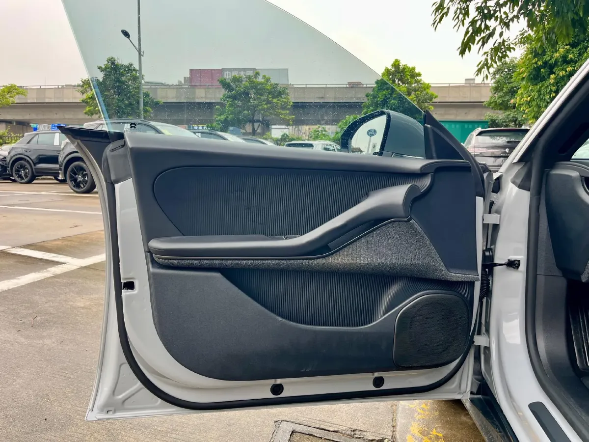 2024 NIO ET5T BEV 75KWH,autocango,china used car exporter,china ev exporter,chinese used car exporter,chinese used ev exporter