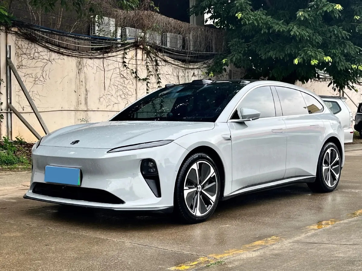 2024 NIO ET5T BEV 75KWH,autocango,china used car exporter,china ev exporter,chinese used car exporter,chinese used ev exporter