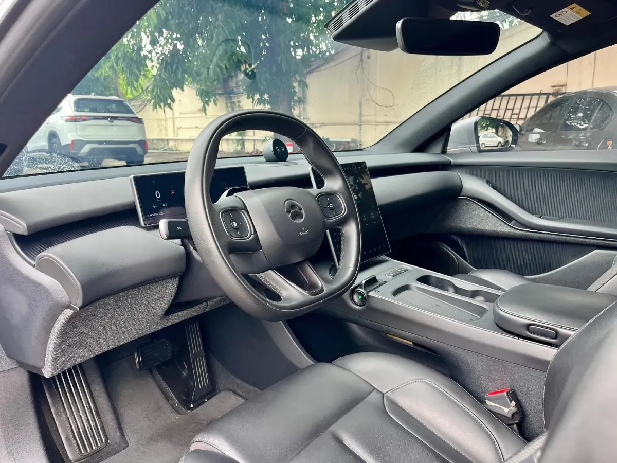 2024 NIO ET5T BEV 75KWH,autocango,china used car exporter,china ev exporter,chinese used car exporter,chinese used ev exporter