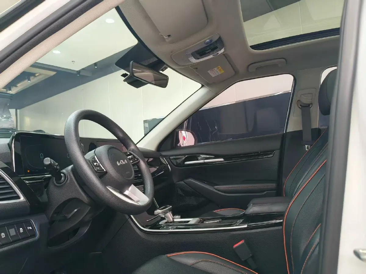 2023 Kia Seltos 1.5L 115HP L4 CVT,autocango,china used car exporter,china ev exporter,chinese used car exporter,chinese used ev exporter