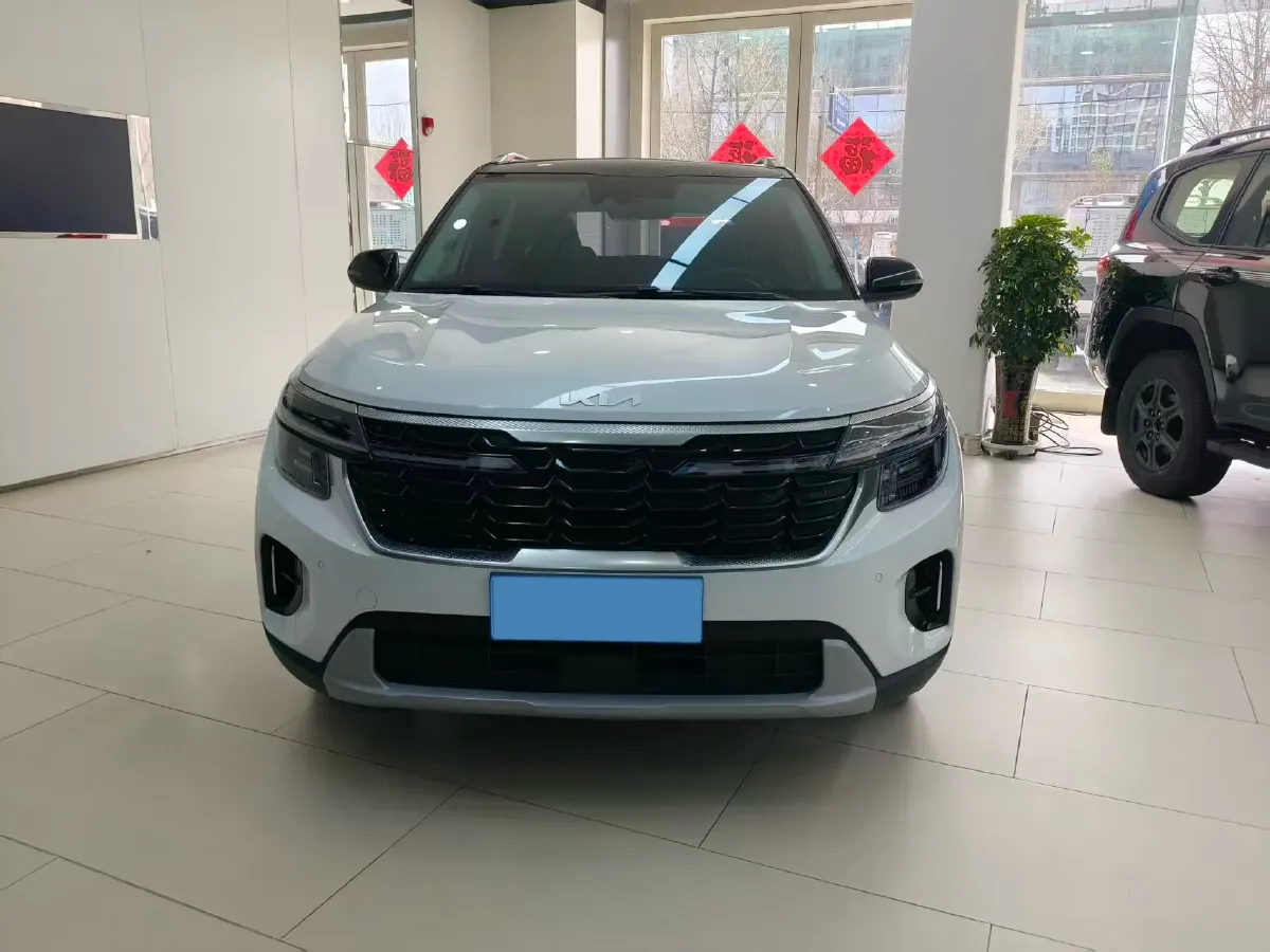 2023 Kia Seltos 1.5L 115HP L4 CVT,autocango,china used car exporter,china ev exporter,chinese used car exporter,chinese used ev exporter
