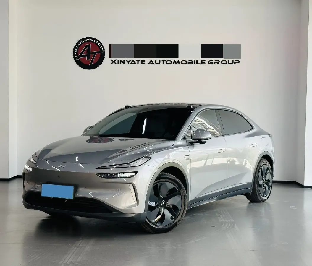 2024 IM L6 BEV 75KWH,autocango,china used car exporter,china ev exporter,chinese used car exporter,chinese used ev exporter