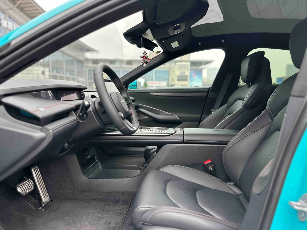 2024 MI SU7 BEV 101KWH,autocango,china used car exporter,china ev exporter,chinese used car exporter,chinese used ev exporter