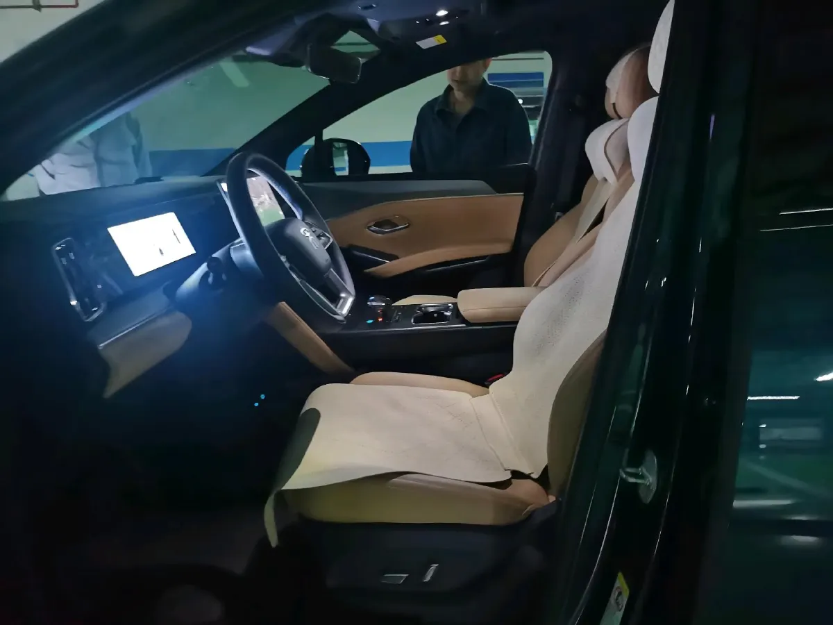 2024 BYD SongL DM-i 1.5L 101HP L4 E-CVT PHEV 18.3KWH,autocango,china used car exporter,china ev exporter,chinese used car exporter,chinese used ev exporter