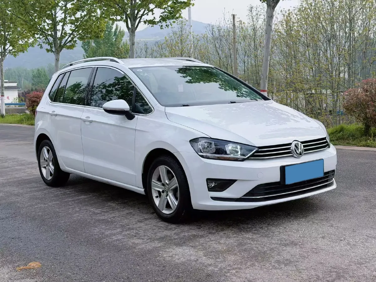2018 Volkswagen Golf Sportsvan 1.6L 110HP L4 6AT,autocango,china used car exporter,china ev exporter,chinese used car exporter,chinese used ev exporter