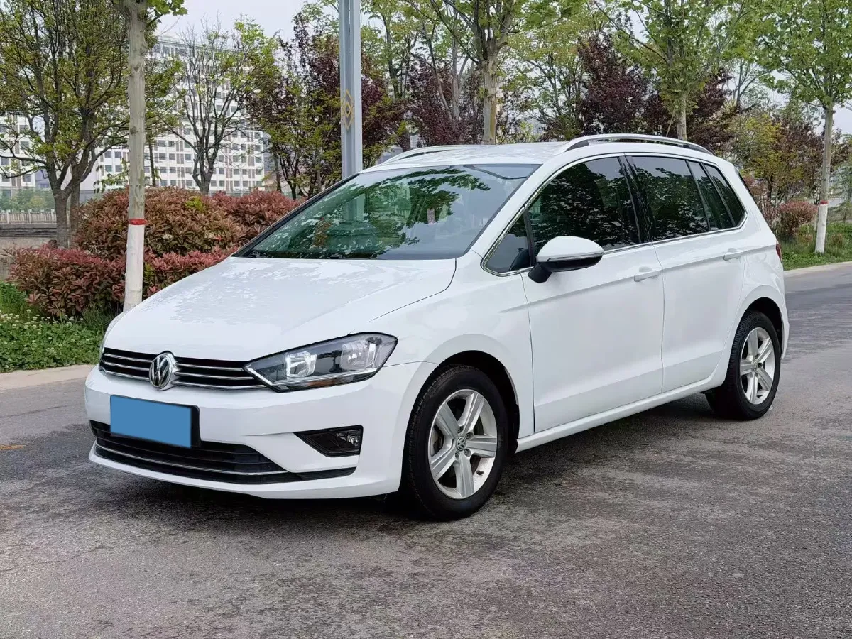 2018 Volkswagen Golf Sportsvan 1.6L 110HP L4 6AT,autocango,china used car exporter,china ev exporter,chinese used car exporter,chinese used ev exporter