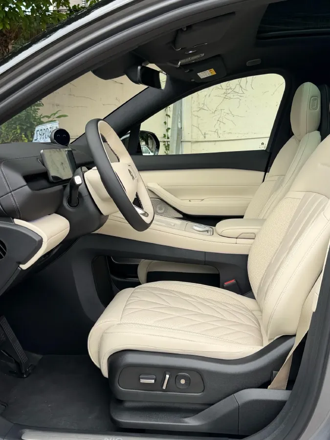 2025 Ford TransitT8 2.3T 174HP L4 8AT,autocango,china used car exporter,china ev exporter,chinese used car exporter,chinese used ev exporter