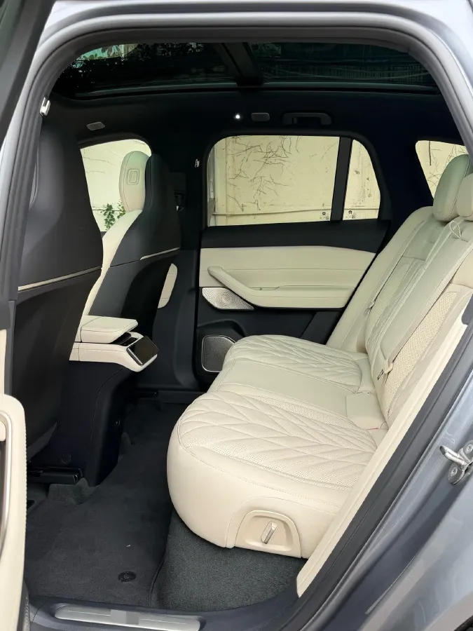 2025 Ford TransitT8 2.3T 174HP L4 8AT,autocango,china used car exporter,china ev exporter,chinese used car exporter,chinese used ev exporter