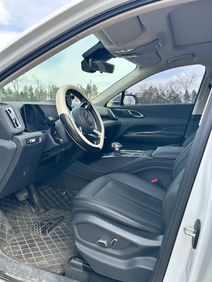 2023 HongQi HS3 1.5T 169HP L4 7DCT,autocango,china used car exporter,china ev exporter,chinese used car exporter,chinese used ev exporter