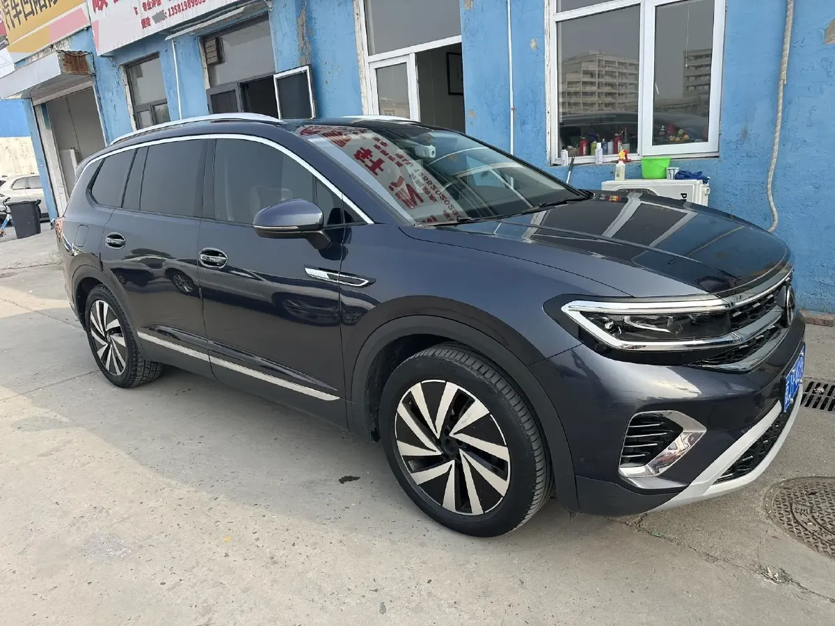 2021 Volkswagen Talagon 2.0T 220HP L4 7DCT,autocango,china used car exporter,china ev exporter,chinese used car exporter,chinese used ev exporter