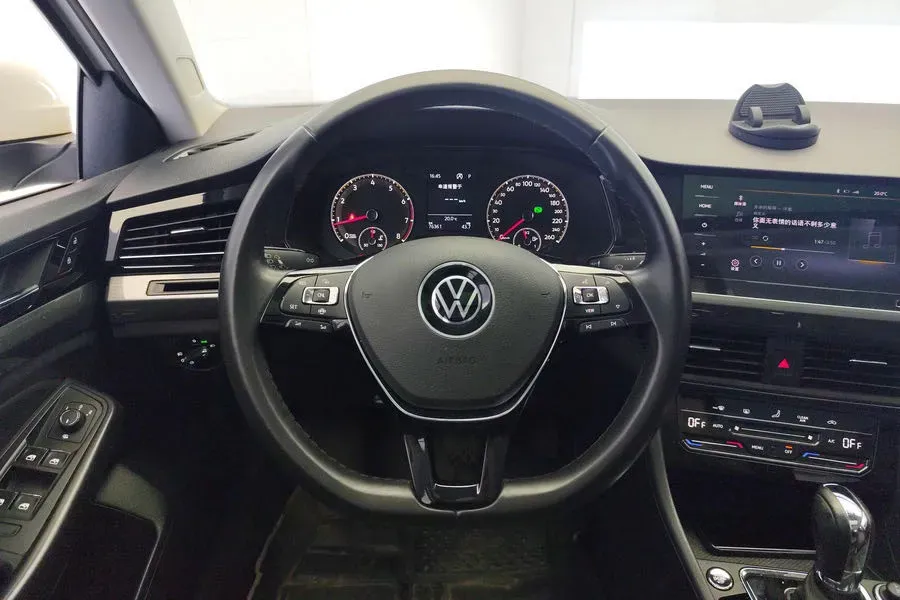 2021 Volkswagen Bora 1.5L 113HP L4 6AT,autocango,china used car exporter,china ev exporter,chinese used car exporter,chinese used ev exporter