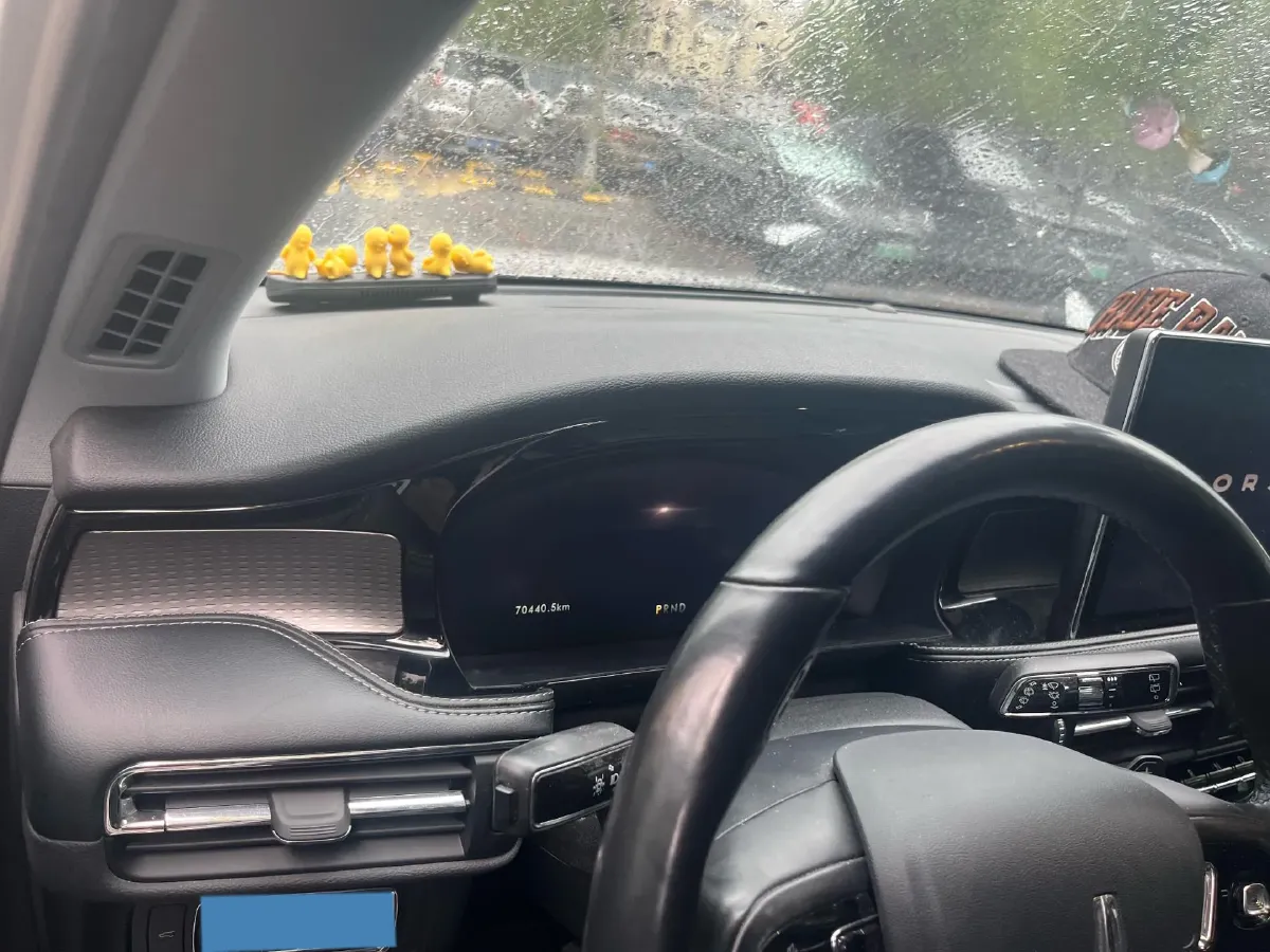 2021 Lincoln Corsair 2.0T 245HP L4 8AT,autocango,china used car exporter,china ev exporter,chinese used car exporter,chinese used ev exporter