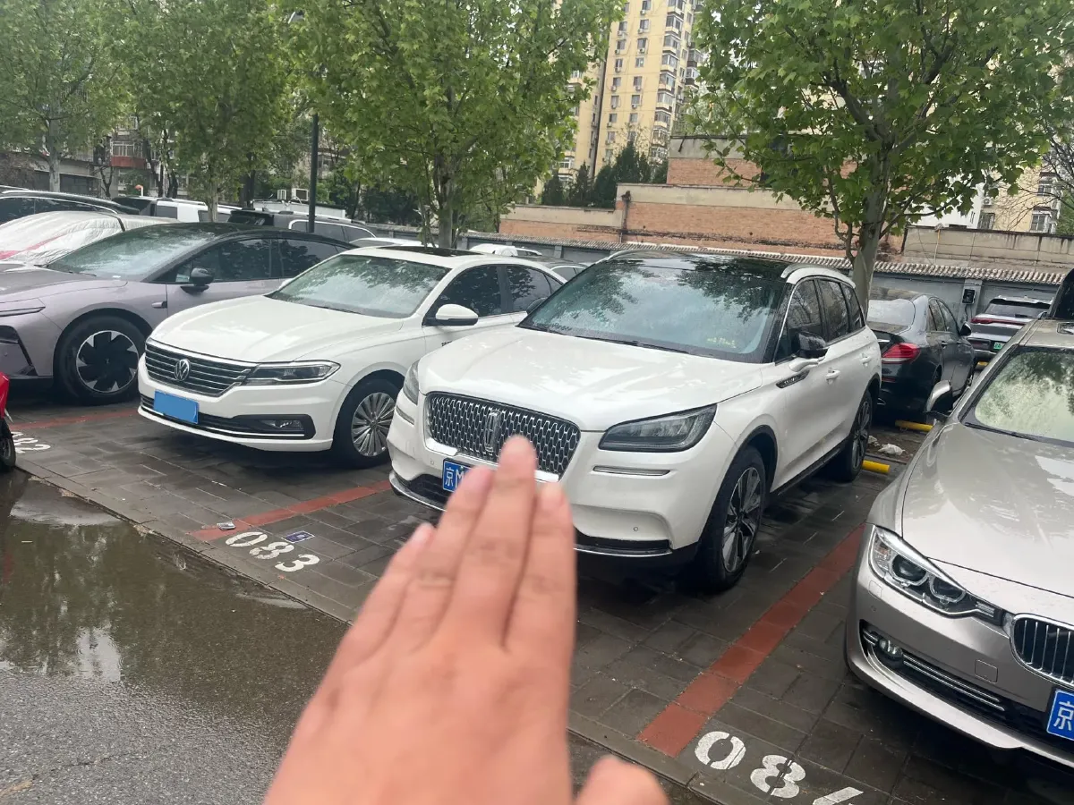 2021 Lincoln Corsair 2.0T 245HP L4 8AT,autocango,china used car exporter,china ev exporter,chinese used car exporter,chinese used ev exporter