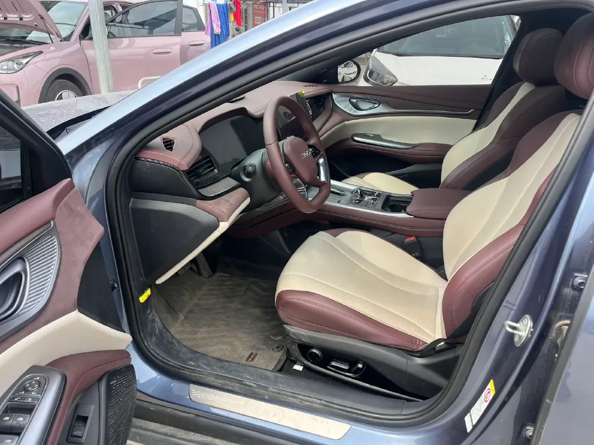 2023 BYD Seal 1.5T 139HP L4 E-CVT PHEV 17.6KWH,autocango,china used car exporter,china ev exporter,chinese used car exporter,chinese used ev exporter