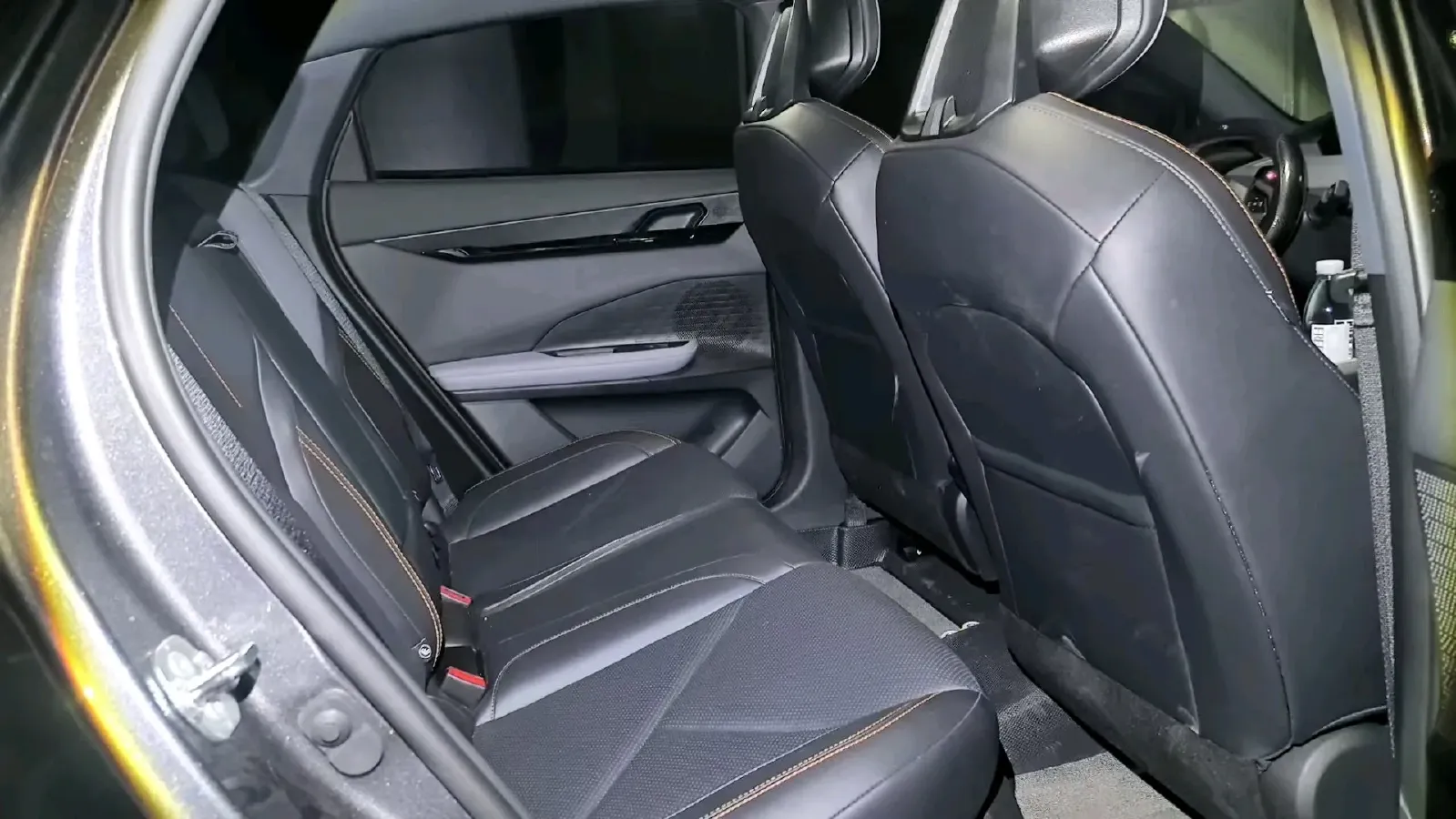 2022 ChangAn UNI-V 1.5T 188HP L4 7DCT,autocango,china used car exporter,china ev exporter,chinese used car exporter,chinese used ev exporter