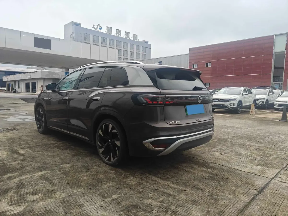 2022 ARCFOX αT BEV 94.5KWH,autocango,china used car exporter,china ev exporter,chinese used car exporter,chinese used ev exporter