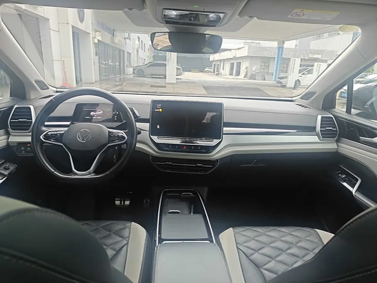 2022 ARCFOX αT BEV 94.5KWH,autocango,china used car exporter,china ev exporter,chinese used car exporter,chinese used ev exporter