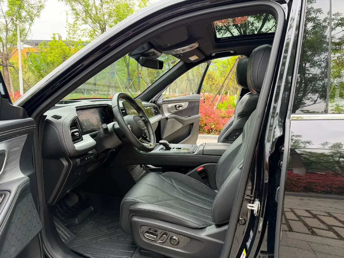 2022 GAC Trumpchi GS8 2.0T 190HP L4 E-CVT Hybrid,autocango,china used car exporter,china ev exporter,chinese used car exporter,chinese used ev exporter