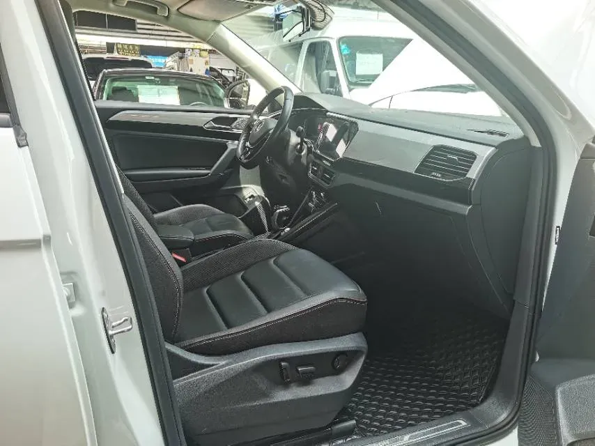 2022 Volkswagen Tayron 2.0T 186HP L4 7DCT,autocango,china used car exporter,china ev exporter,chinese used car exporter,chinese used ev exporter