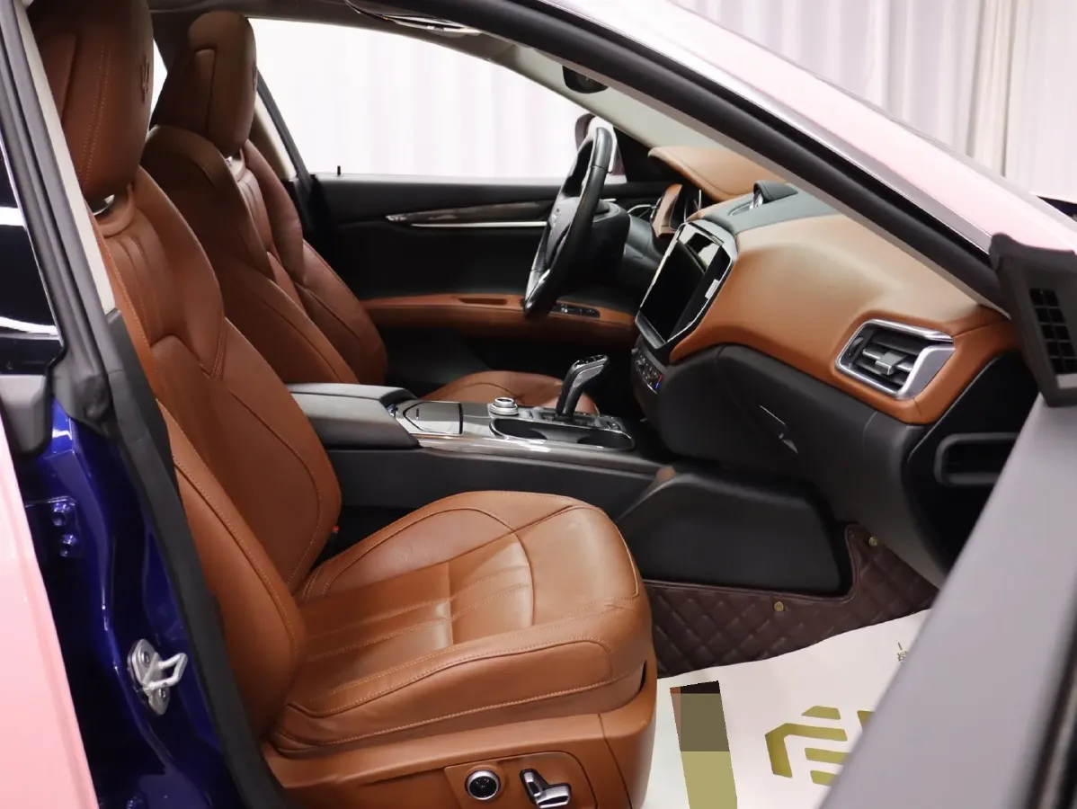 2021 Maserati Ghibli 3.0T 350HP V6 8AT,autocango,china used car exporter,china ev exporter,chinese used car exporter,chinese used ev exporter