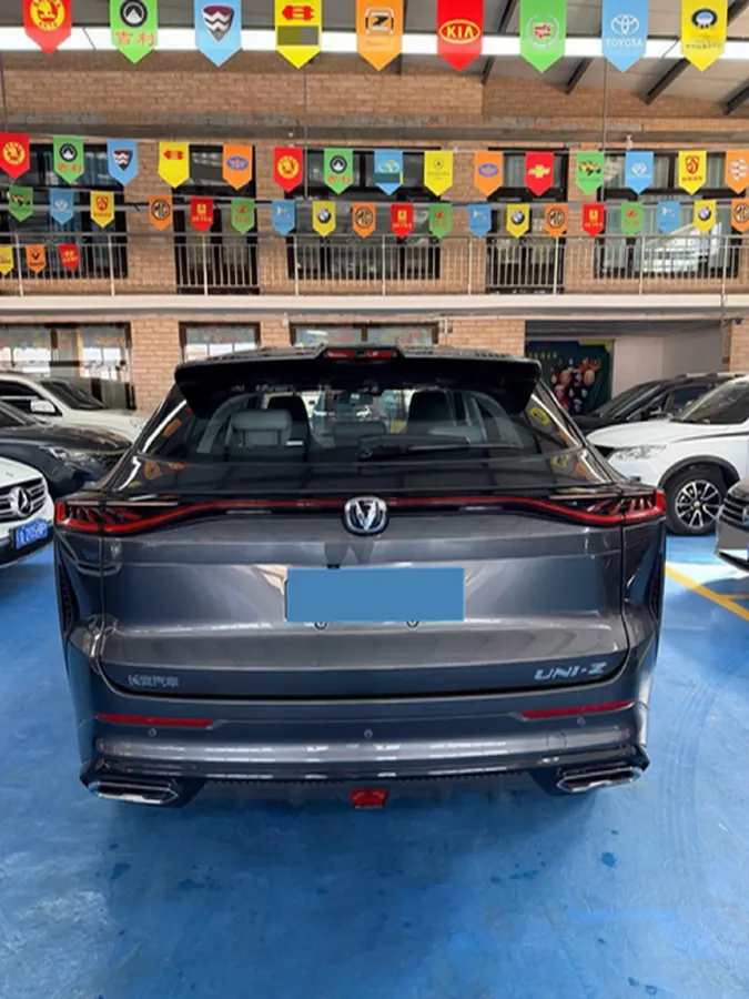 2024 ChangAn UNI-Z 1.5L 98HP L4 E-CVT PHEV 18.4KWH,autocango,china used car exporter,china ev exporter,chinese used car exporter,chinese used ev exporter