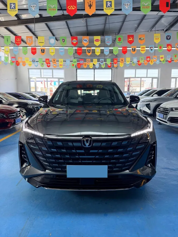 2024 ChangAn UNI-Z 1.5L 98HP L4 E-CVT PHEV 18.4KWH,autocango,china used car exporter,china ev exporter,chinese used car exporter,chinese used ev exporter