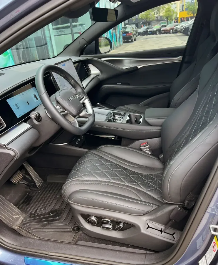 2025 BYD Sea Lion 07 BEV 80.64KWH,autocango,china used car exporter,china ev exporter,chinese used car exporter,chinese used ev exporter