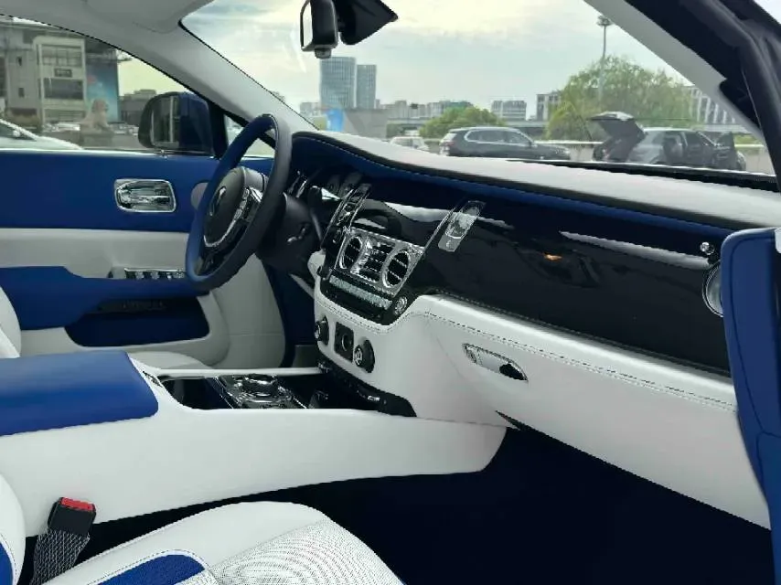 2017 Rolls-Royce Wraith 6.6T 632HP V12 8AT,autocango,china used car exporter,china ev exporter,chinese used car exporter,chinese used ev exporter